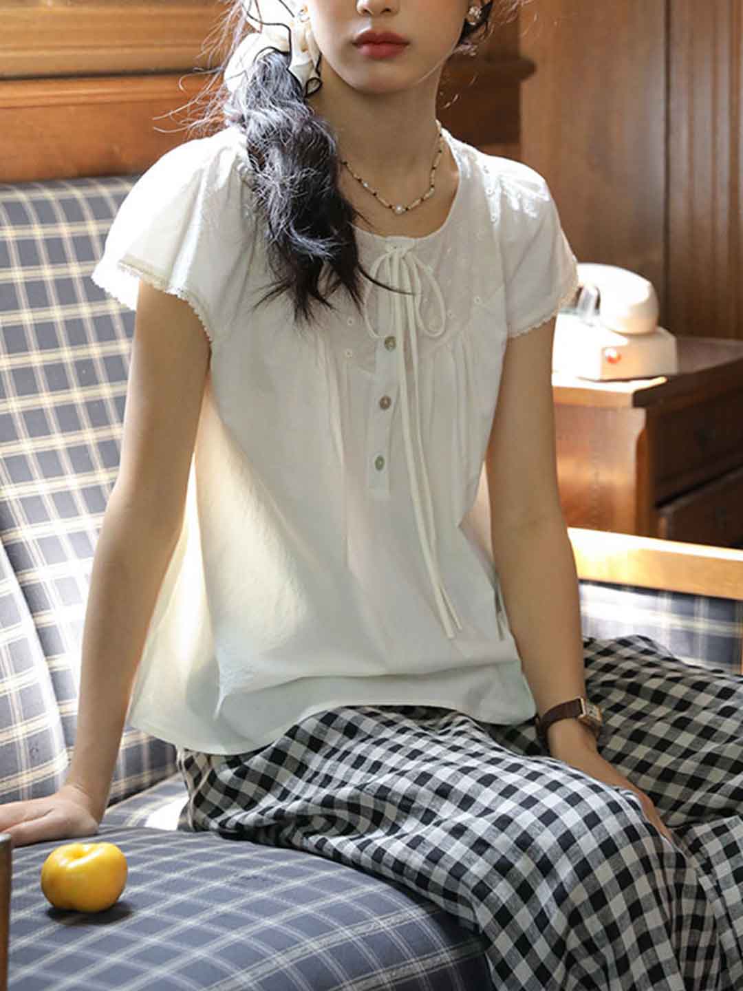 Rachel Retro Crew Neck Bow Tie Embroidered Shirt
