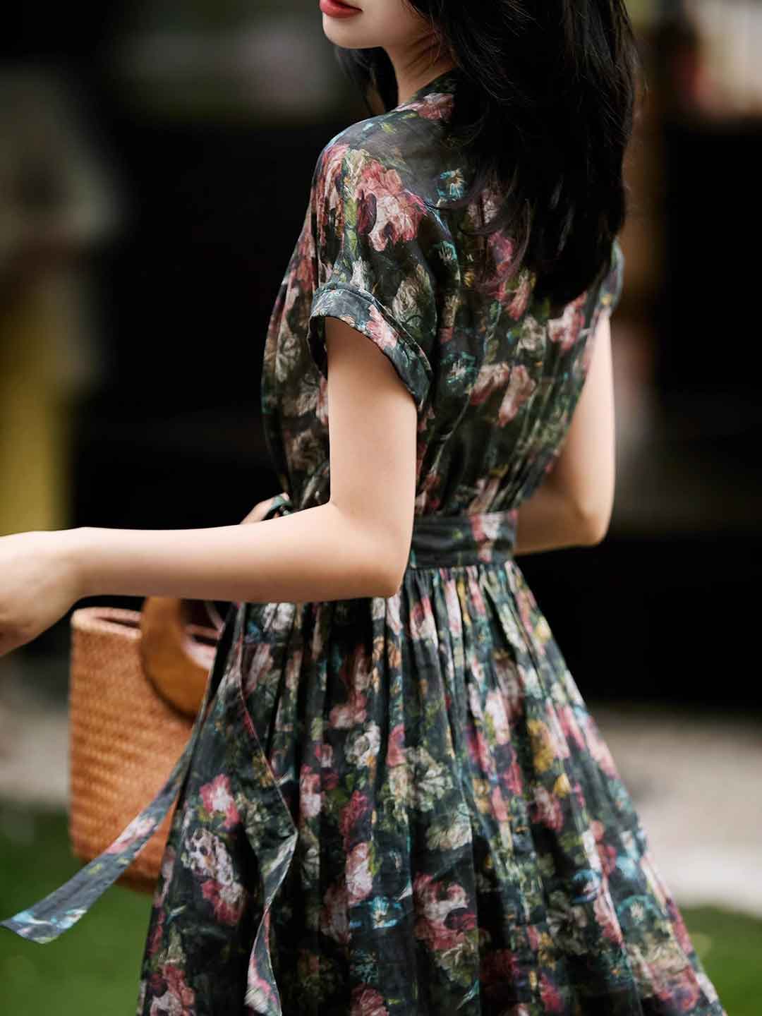 Elizabeth Vacation V-Neck Floral Printed Dress