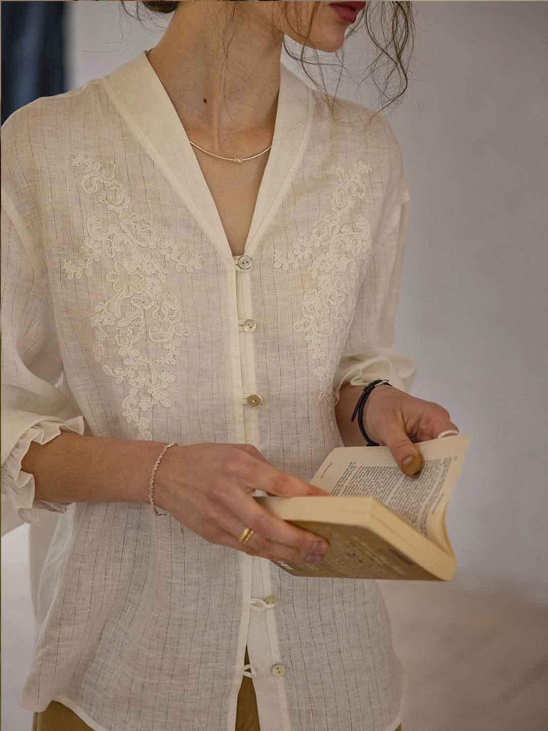 Zoe Loose V-Neck Jacquard Textured Shirt