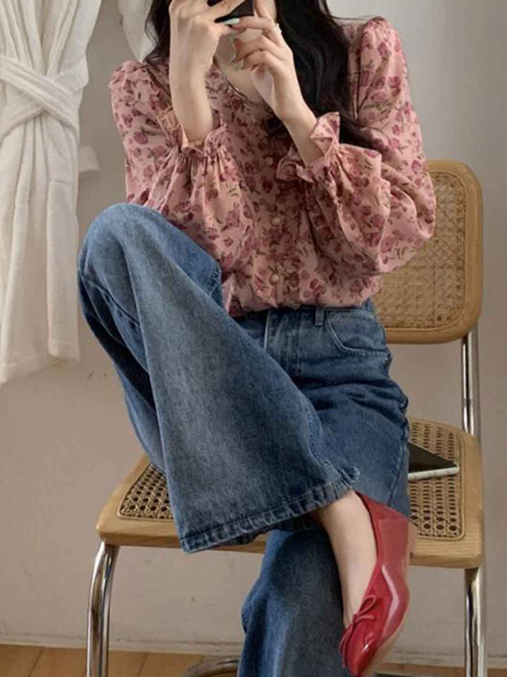 Nevaeh Retro V-Neck Ruffle Floral Blouse