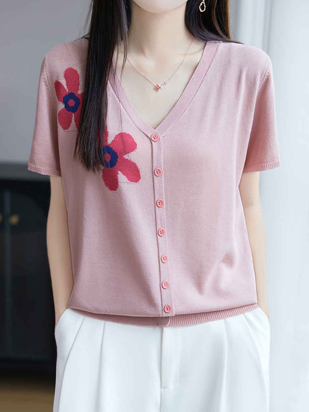Trinity Loose V-Neck Jacquard Knitted Top