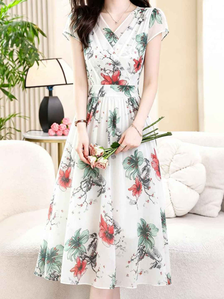 Kayla Slim V-Neck Chiffon Printed Dress