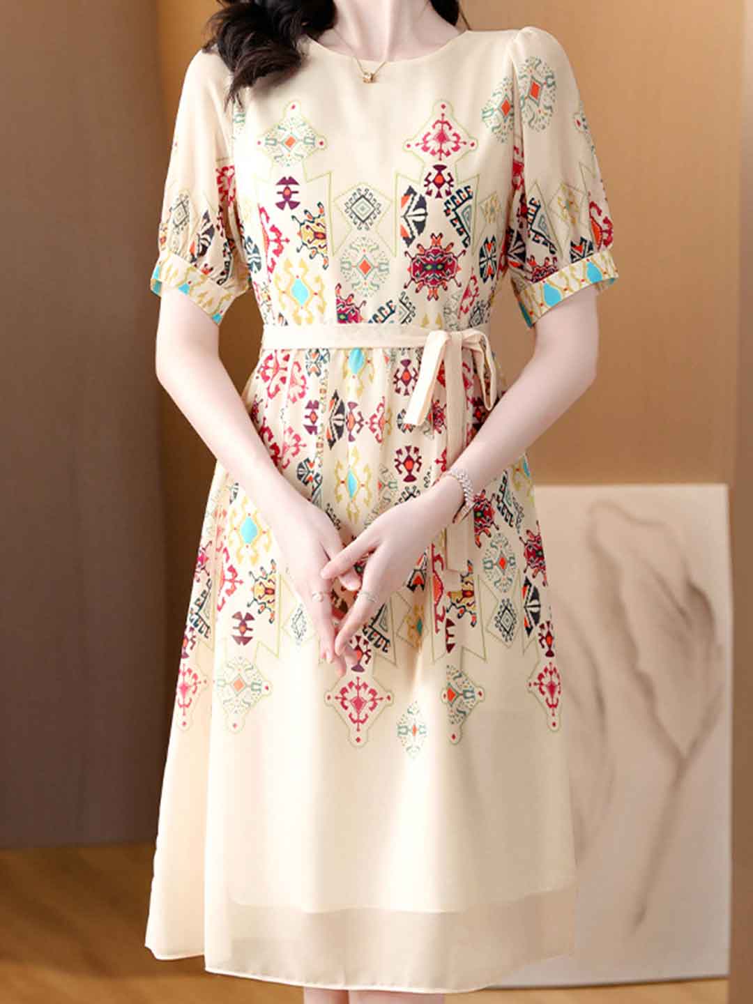 Hannah Vacation Crew Neck Printed Colorblocked Dress