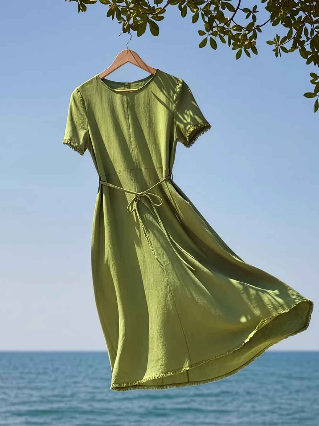 Taylor Vacation Crew Neck Tassel Tie Dress