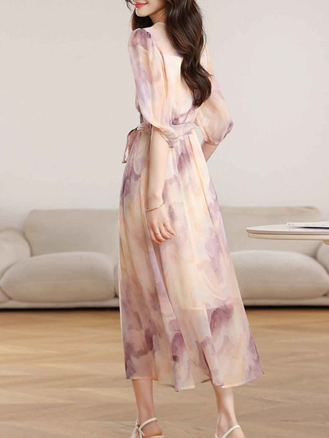 Natalie Vacation V-Neck Puff Sleeve Tie Printed Dress