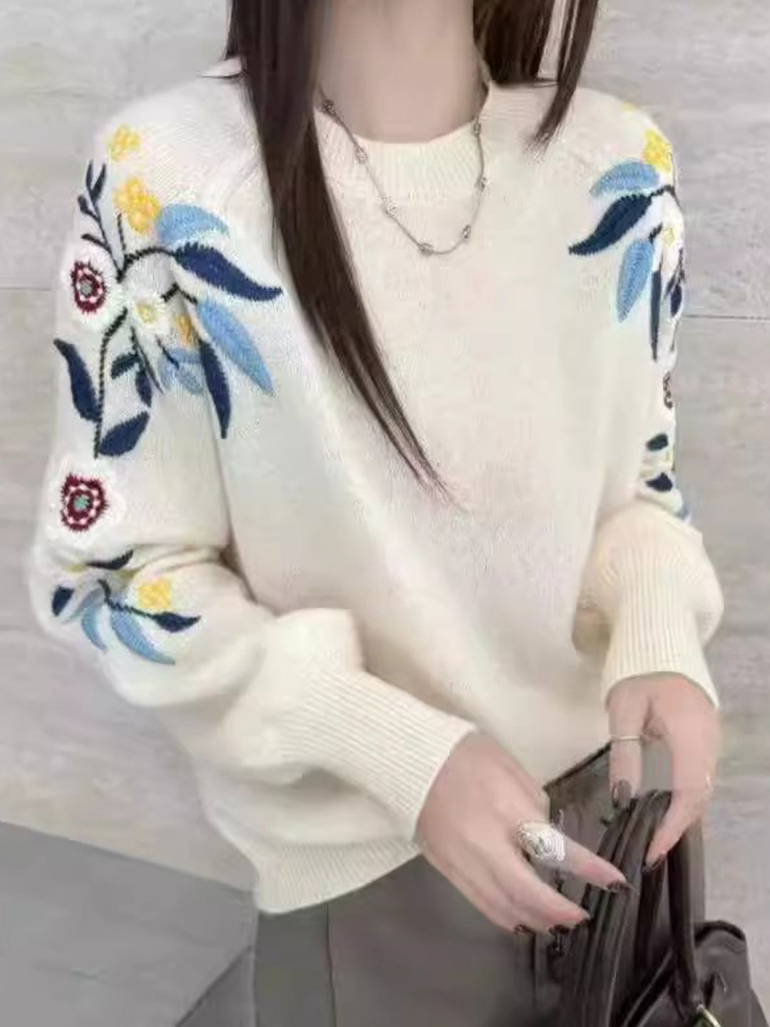Andrea Casual Crew Neck Flower Embroidered Knitted Sweater