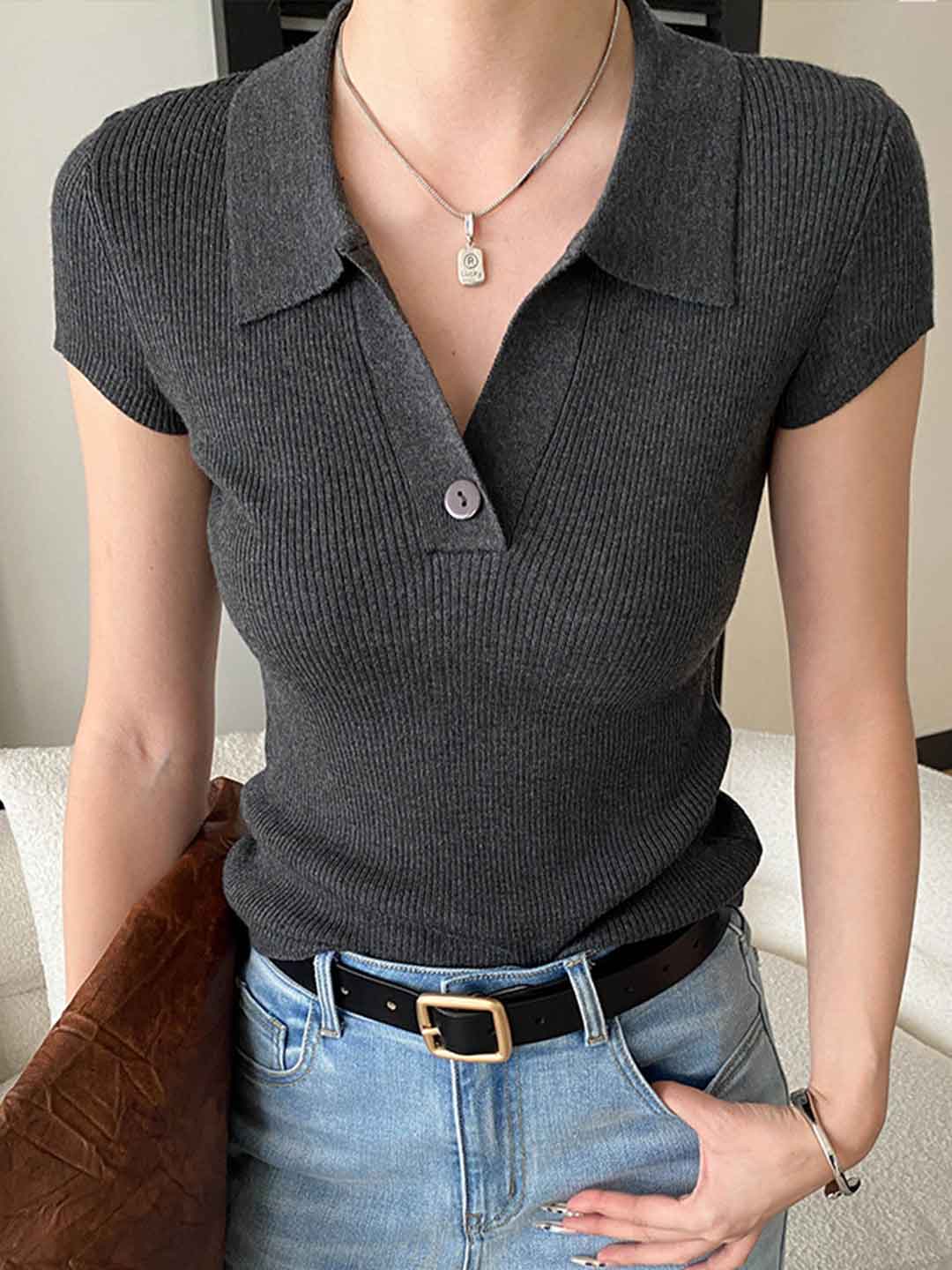 Lily Slim Lapel Solid Color Knitted Top