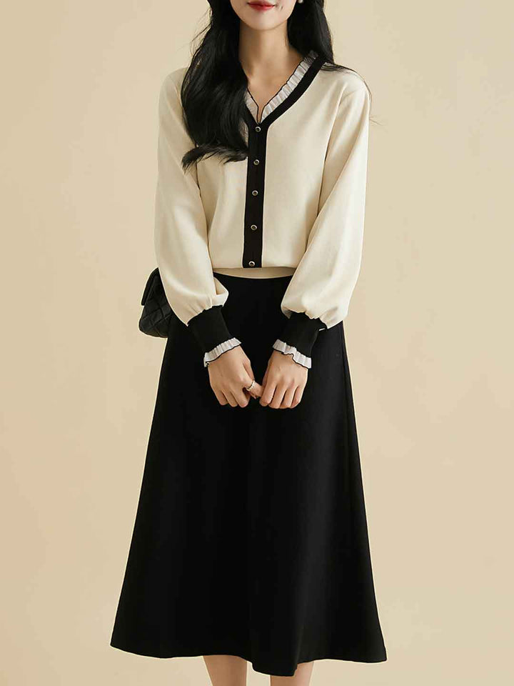 Lily Vintage Petal Collar Knitted Top