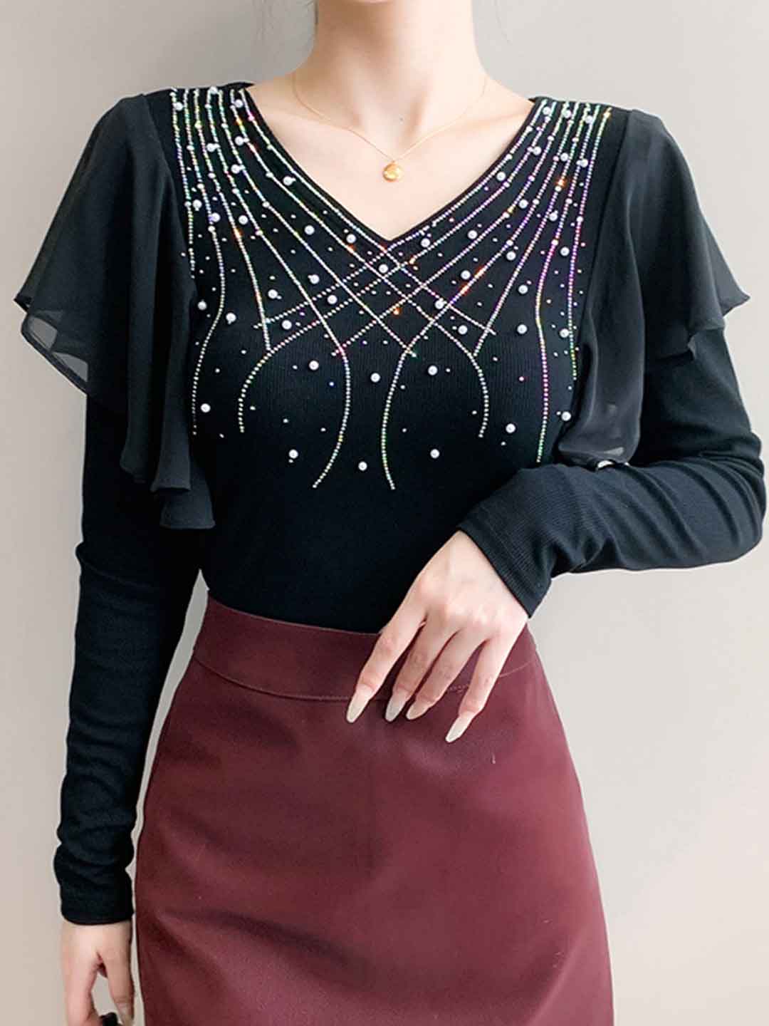 Savannah Slim V-Neck Rhinestone Top