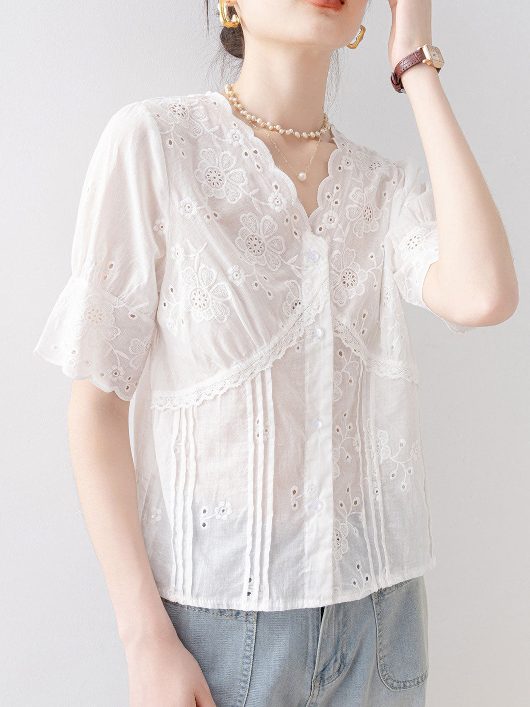 Avery Daily V-Neck Puff Sleeve Hollowed Blouse
