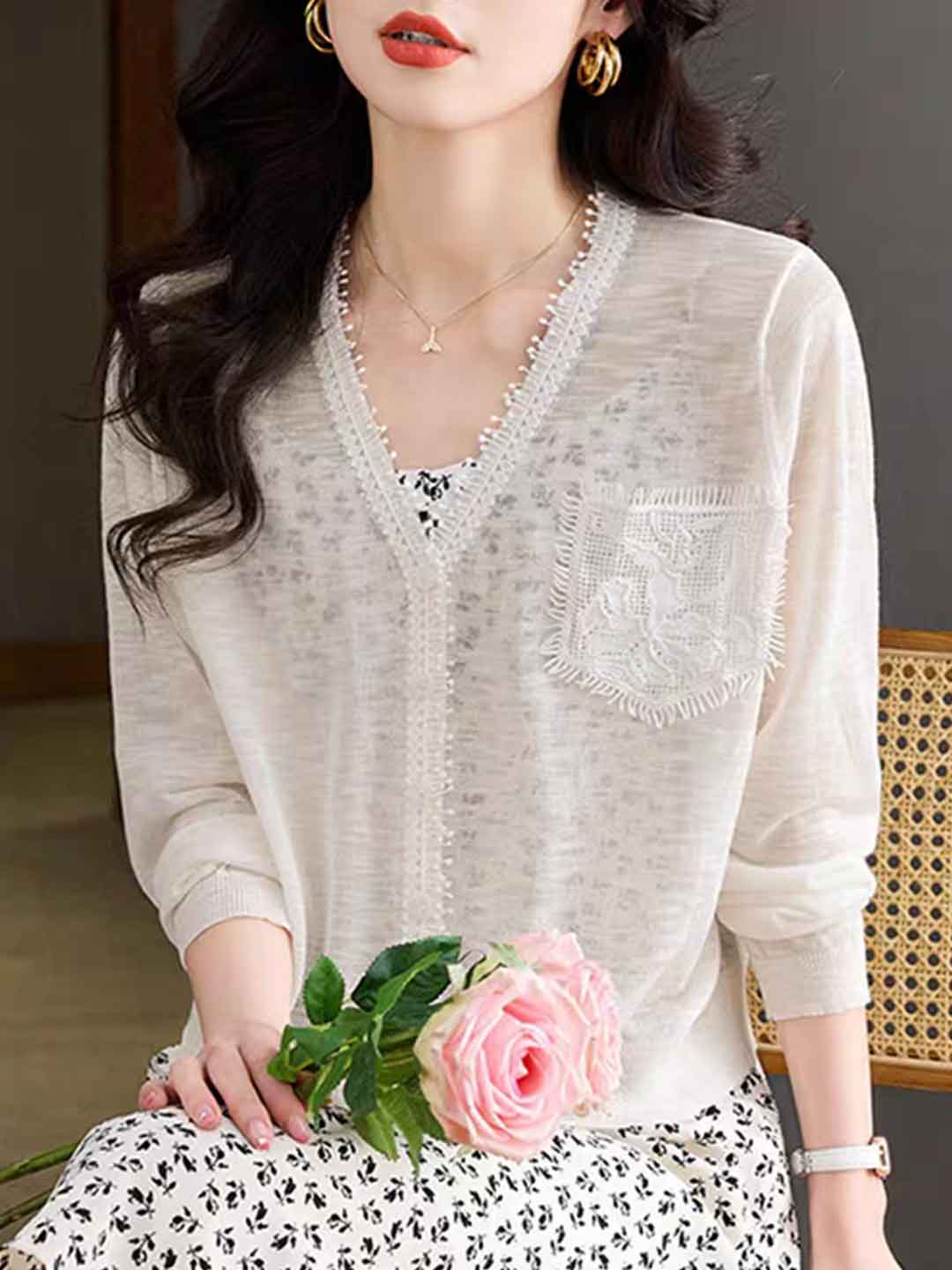 Layla Loose V-Neck Hollowed Knitted Cardigan