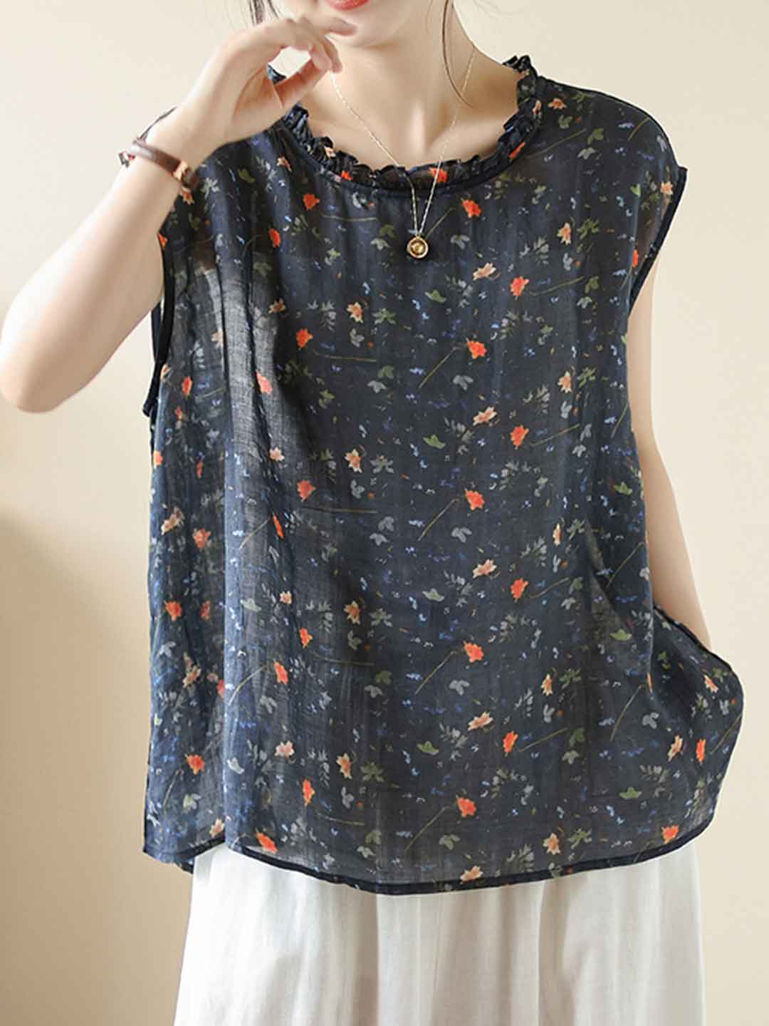 Ava Casual Auricular Collar Printed Top