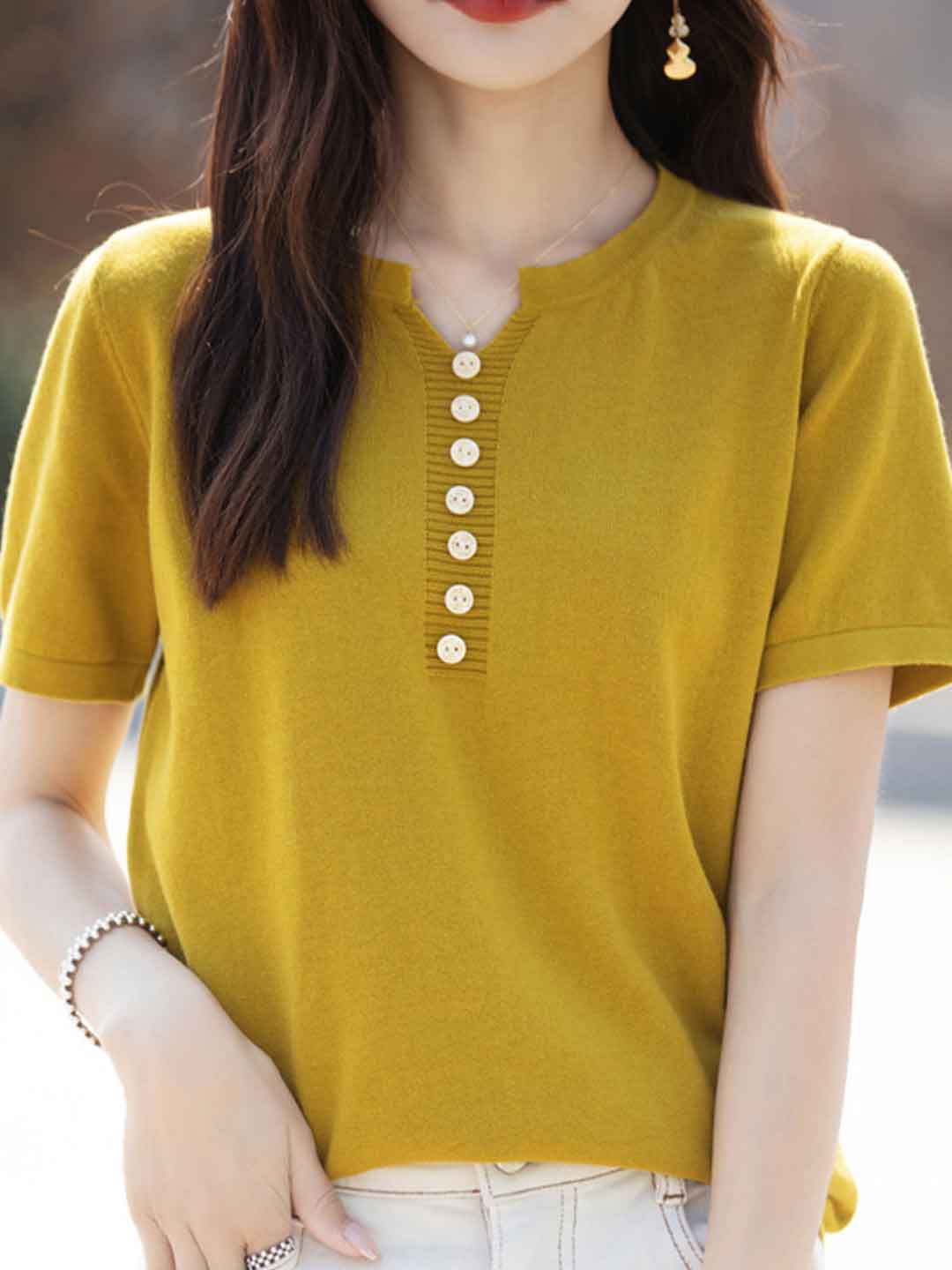 Julia Crew Neck Solid Color Knitted Top
