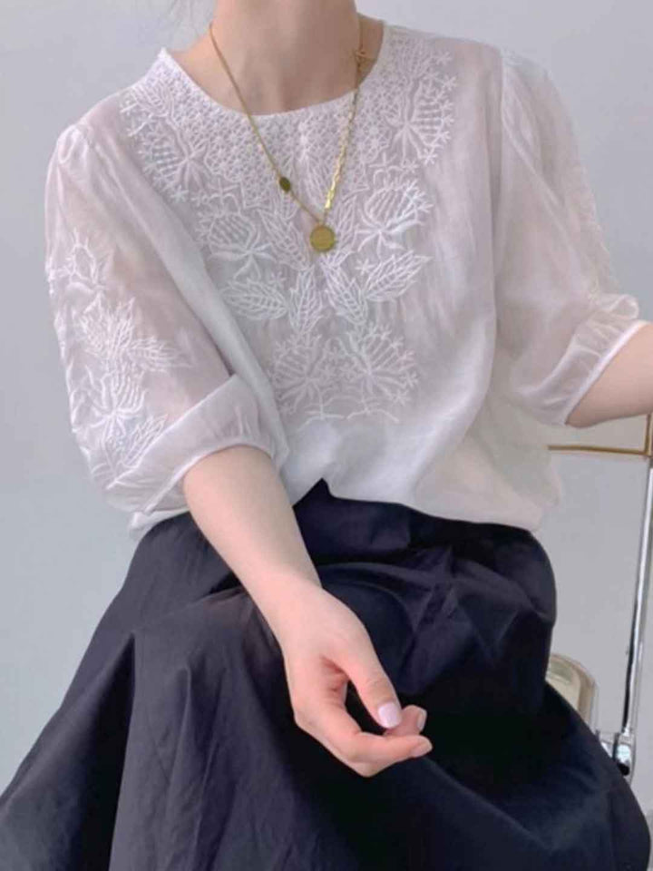 Ava Retro Crew Neck Puff Sleeve Embroidered Top