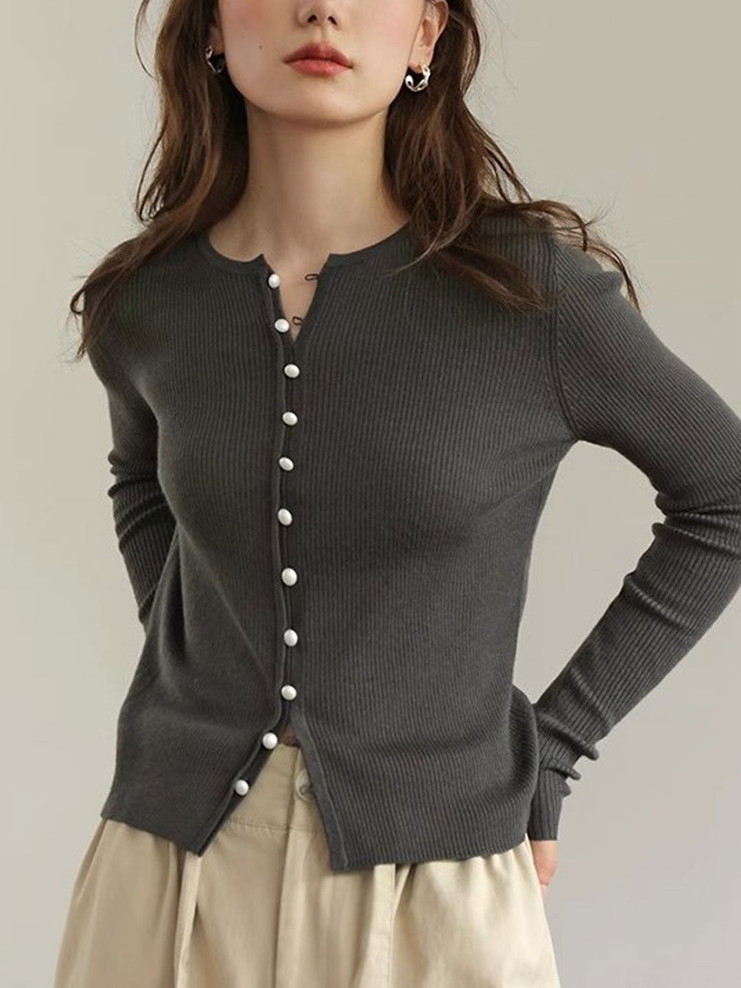 Emma Classic Crew Neck Solid Color Knitted Cardigan