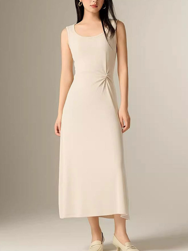 Evelyn Loose V-Neck Hollowed Top