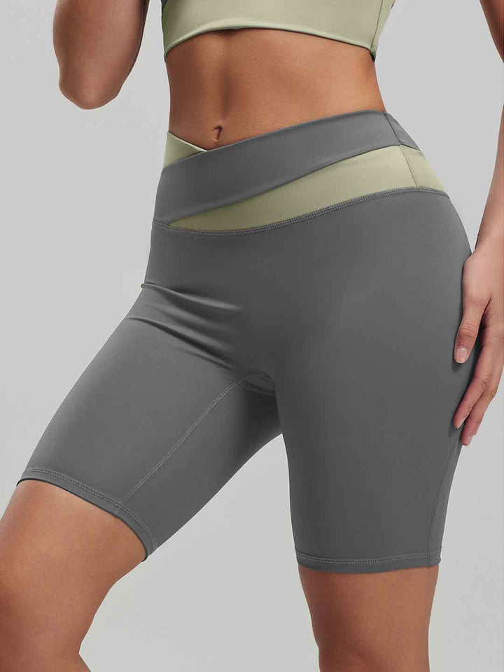 Casual Color-Blocked Yoga Shorts