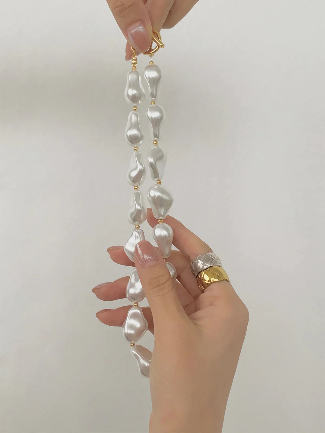 Pearl Resin Necklace