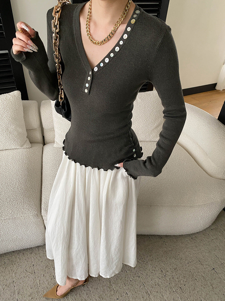 Molly Slim V-Neck Auricular Knitted Top