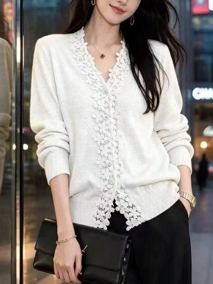 French-style Vintage Fitted Cardigan