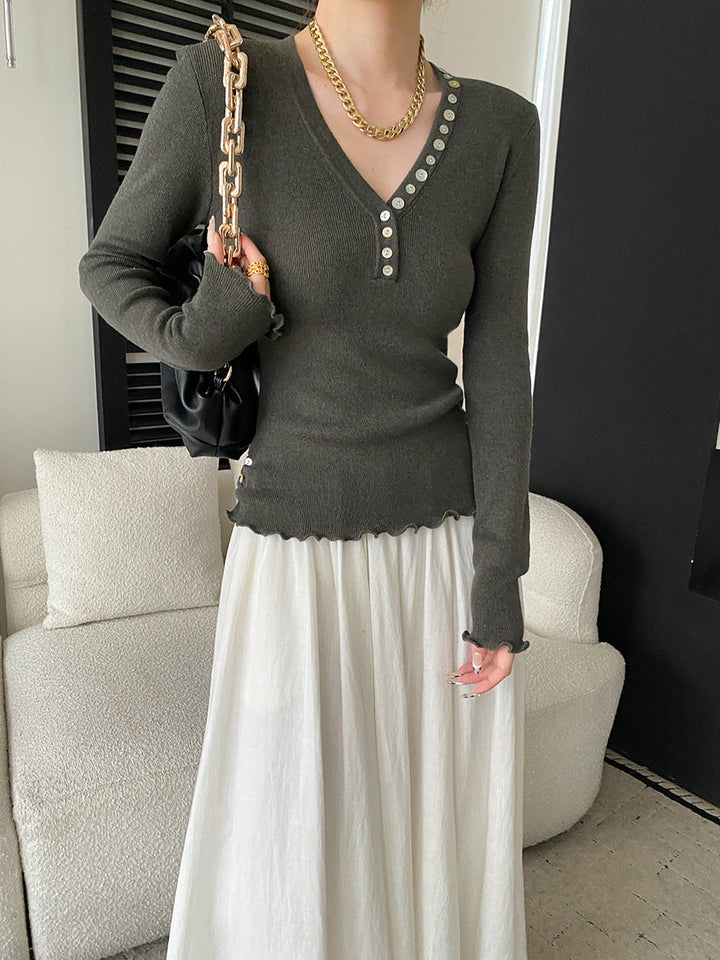 Molly Slim V-Neck Auricular Knitted Top