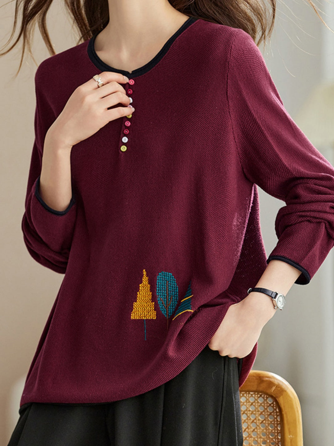 Versatile Slimming Crew-neck Sweater