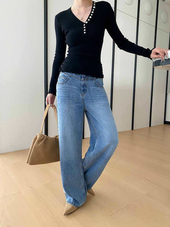 Molly Slim V-Neck Auricular Knitted Top