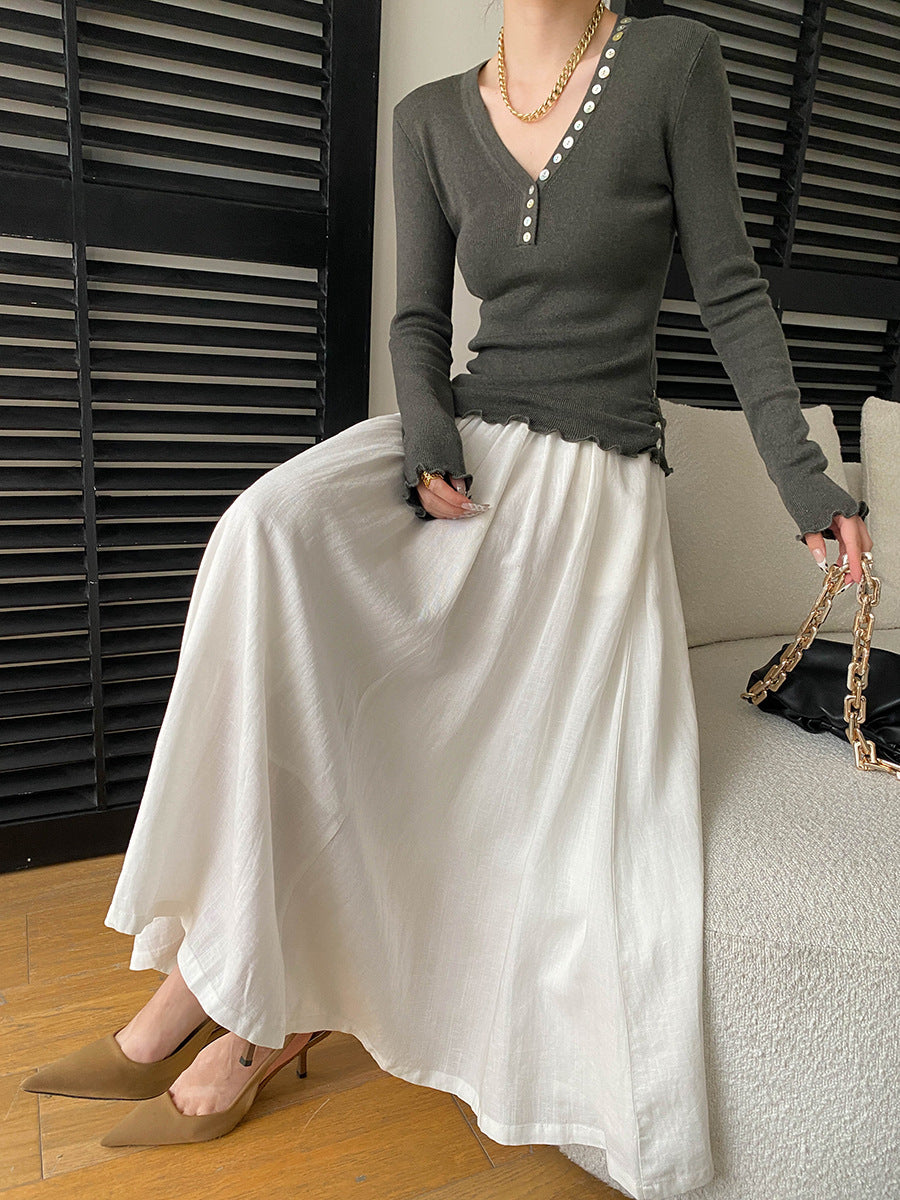 Molly Slim V-Neck Auricular Knitted Top