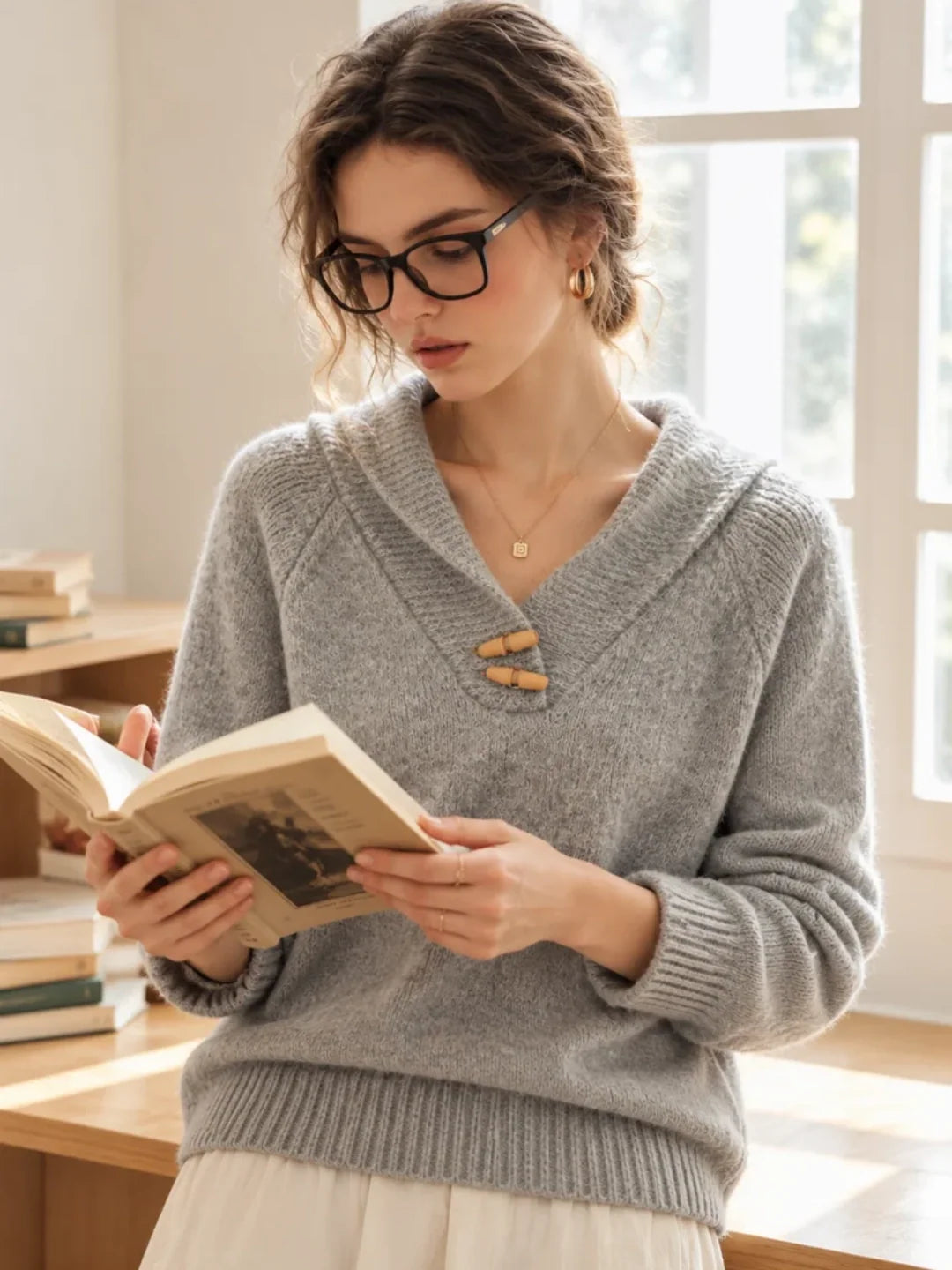 Toggle-button Collared Sweater