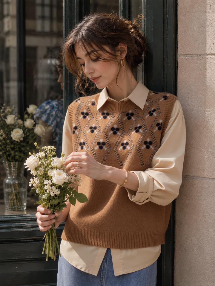 Madison Classic Geometric Pullover Knitted Vest Sweater