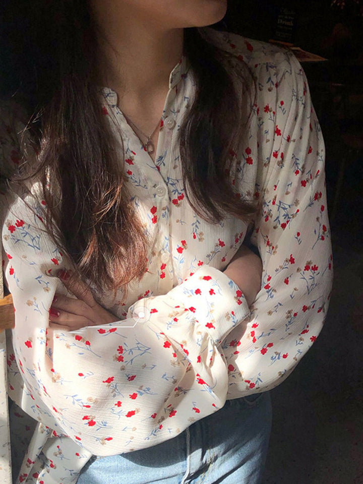 Adela Vintage Floral Print Crew Neck Blouse-White